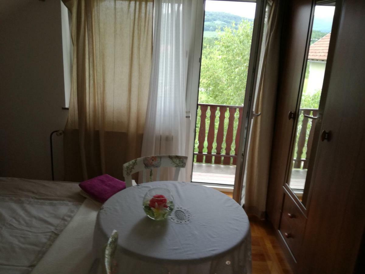 Apartament Apartman Jasmin Čatrnja Zewnętrze zdjęcie