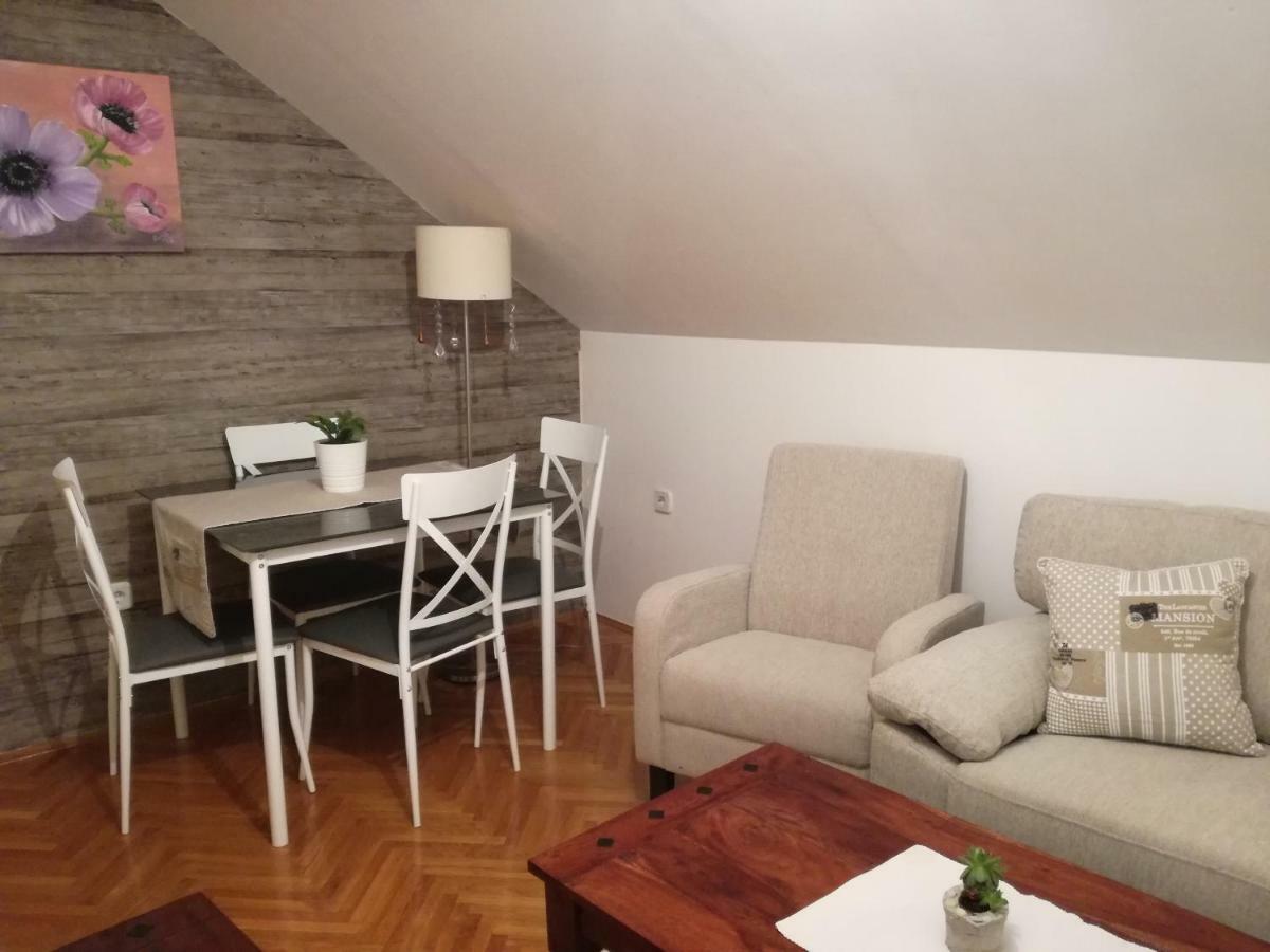 Apartament Apartman Jasmin Čatrnja Zewnętrze zdjęcie