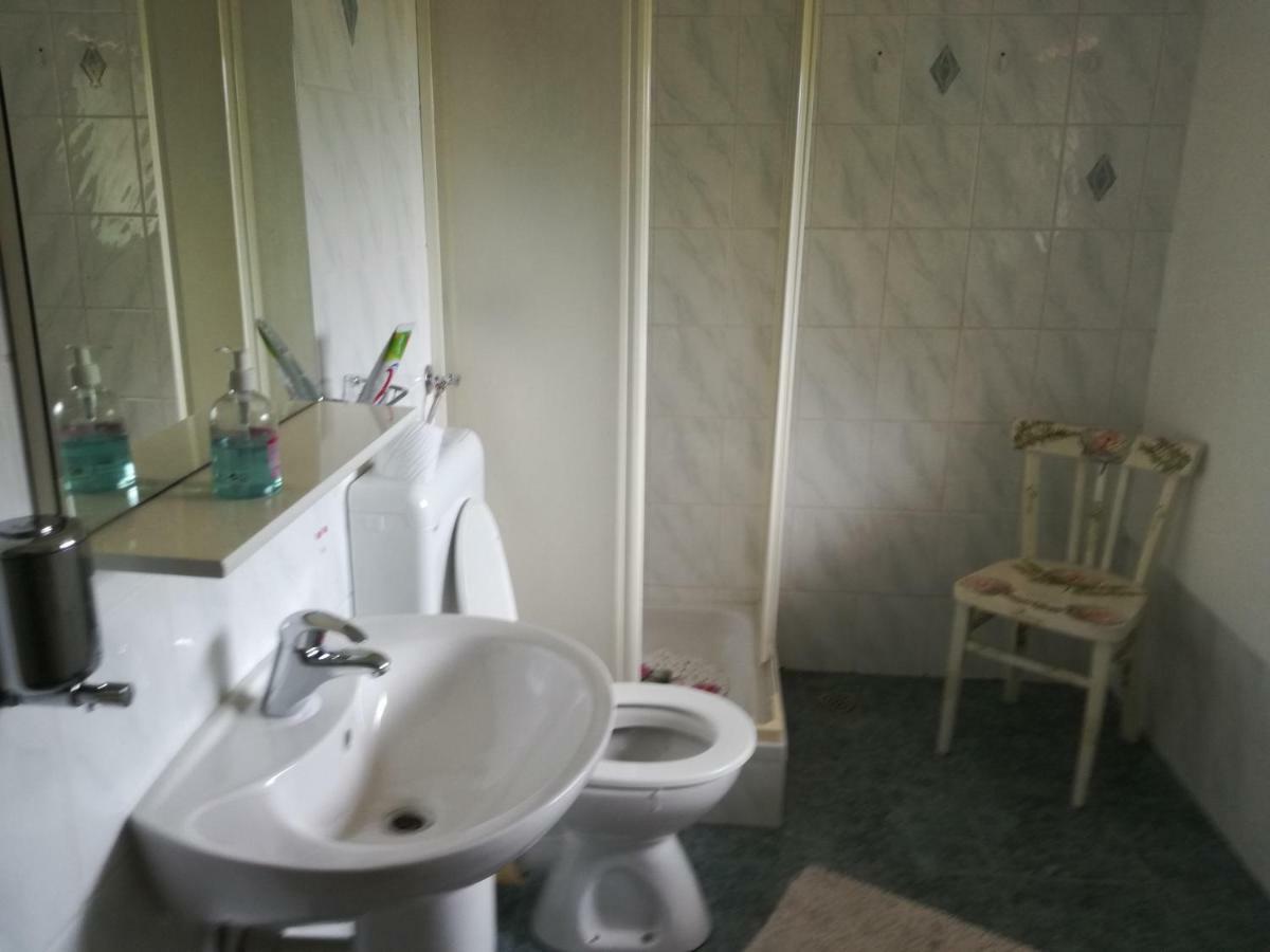 Apartament Apartman Jasmin Čatrnja Zewnętrze zdjęcie